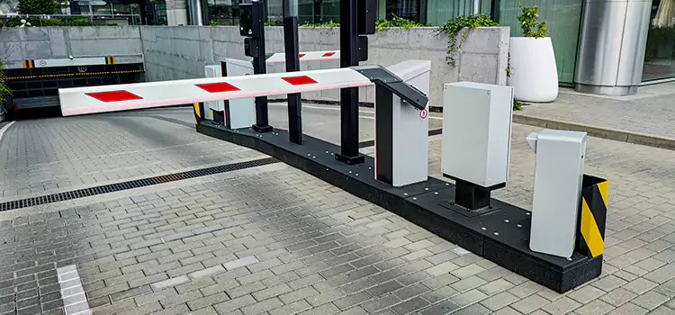 Custom Gate Design & Integration Rutherford